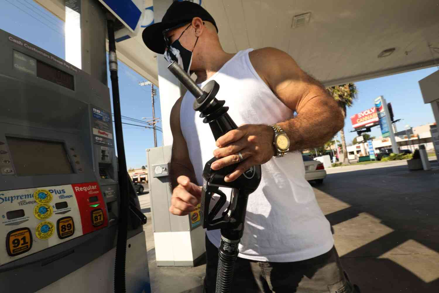 Californians are driving more, but the price of gas is rising